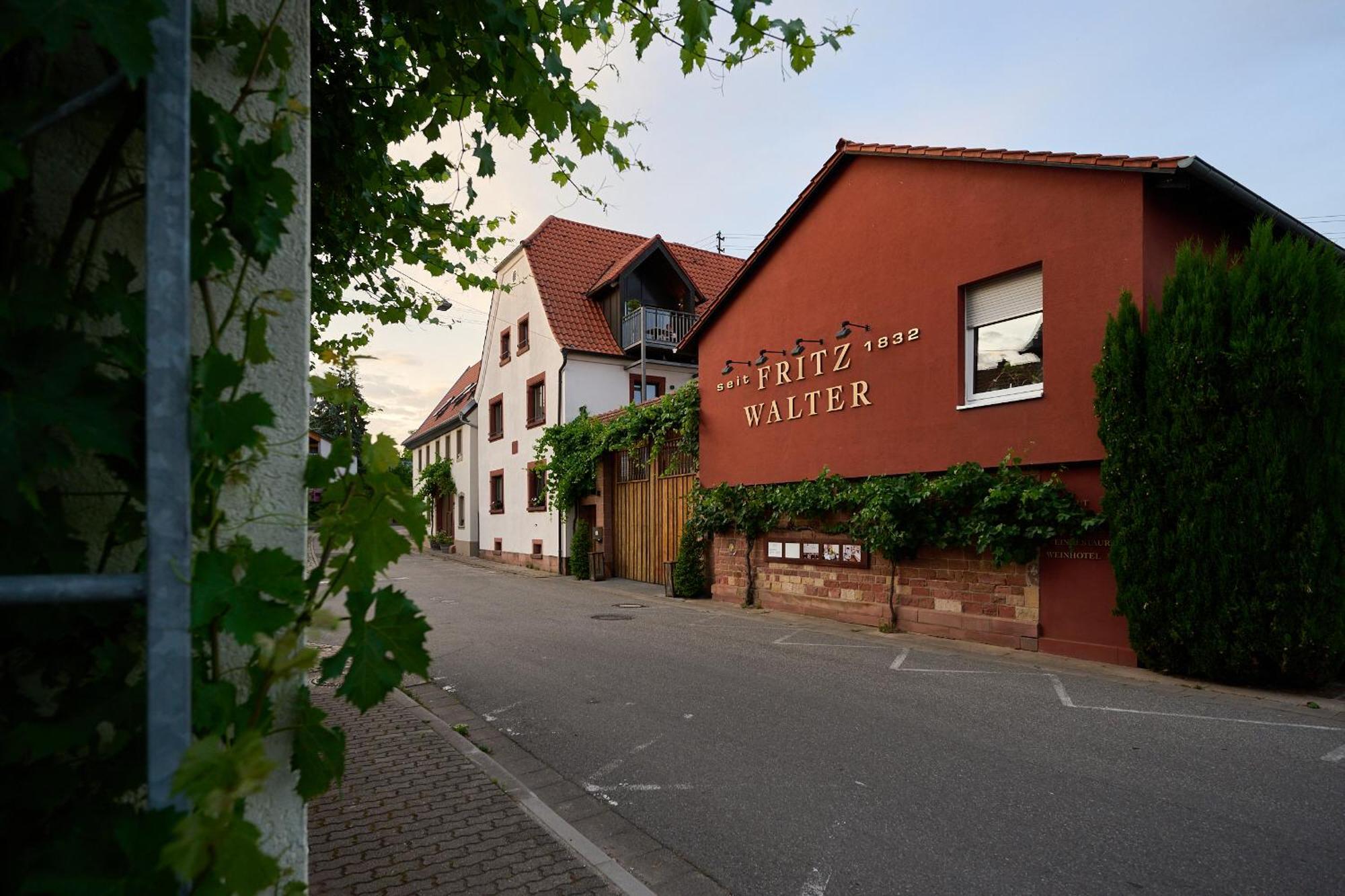 Weinhotel Fritz Walter Niederhorbach Exterior photo